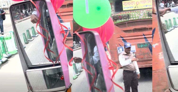 চালু হওয়ার কয়েক ঘণ্টার মধ্যেই পিংক বাসে বলাকা পরিবহনের ধাক্কা